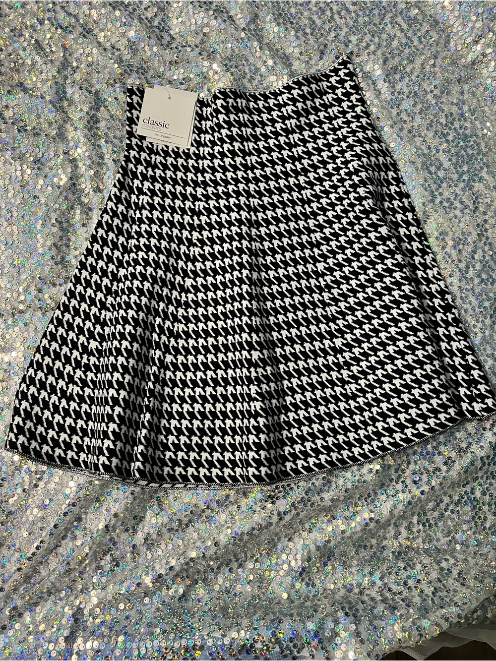 Classic Black & White Houndstooth Circle Skirt